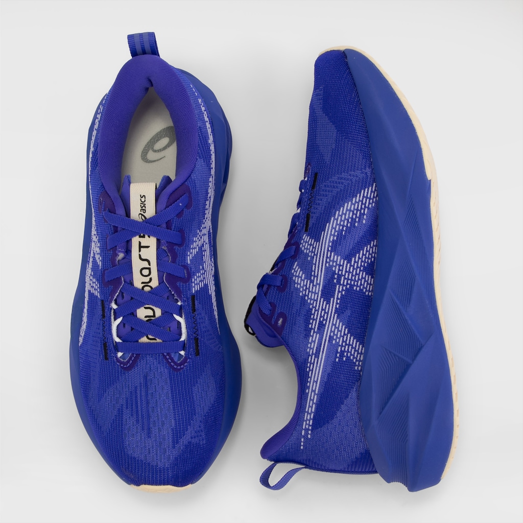 Imagem 5 do produto Tênis ASICS Novablast 5 Feminino