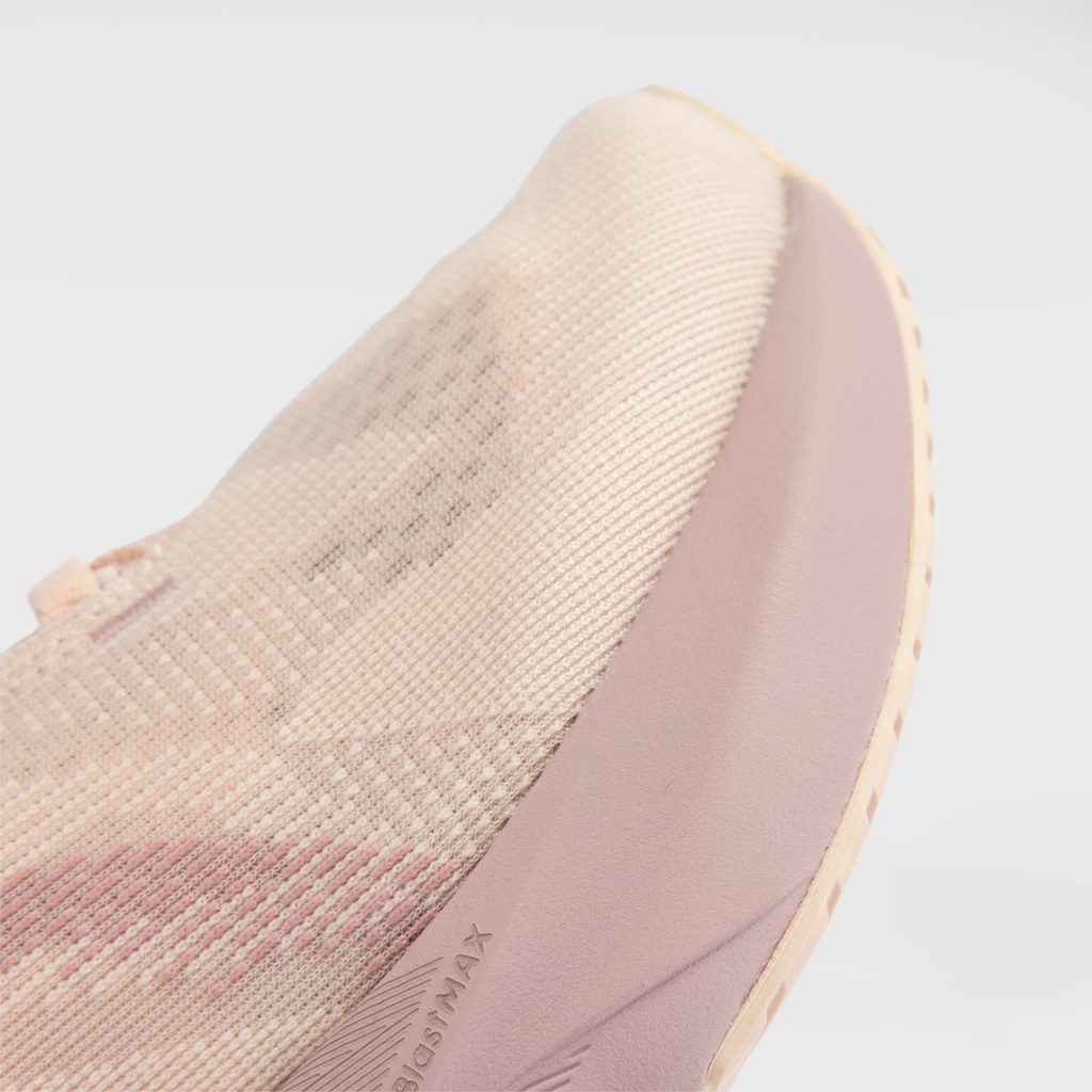 Imagem 4 do produto Tênis ASICS Novablast 5 Feminino