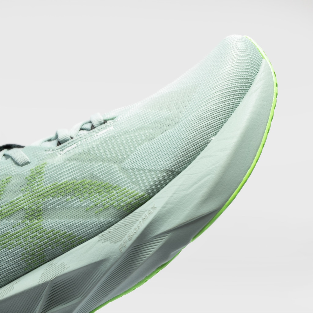 Imagem 3 do produto Tênis ASICS Novablast 5 Masculino