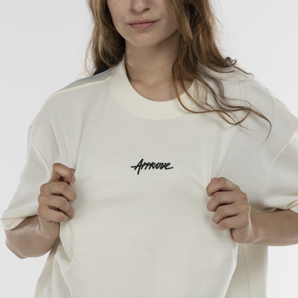 Imagem 5 do produto Camiseta Huge Approve Only Unissex