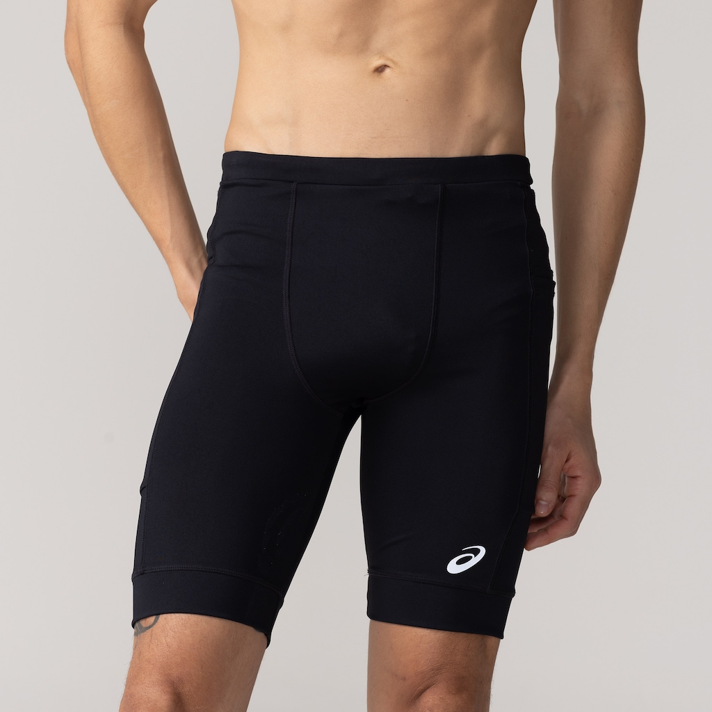 Imagem 2 do produto Bermuda ASICS Compressão PWR Refletiva Bolso Externo Masculina