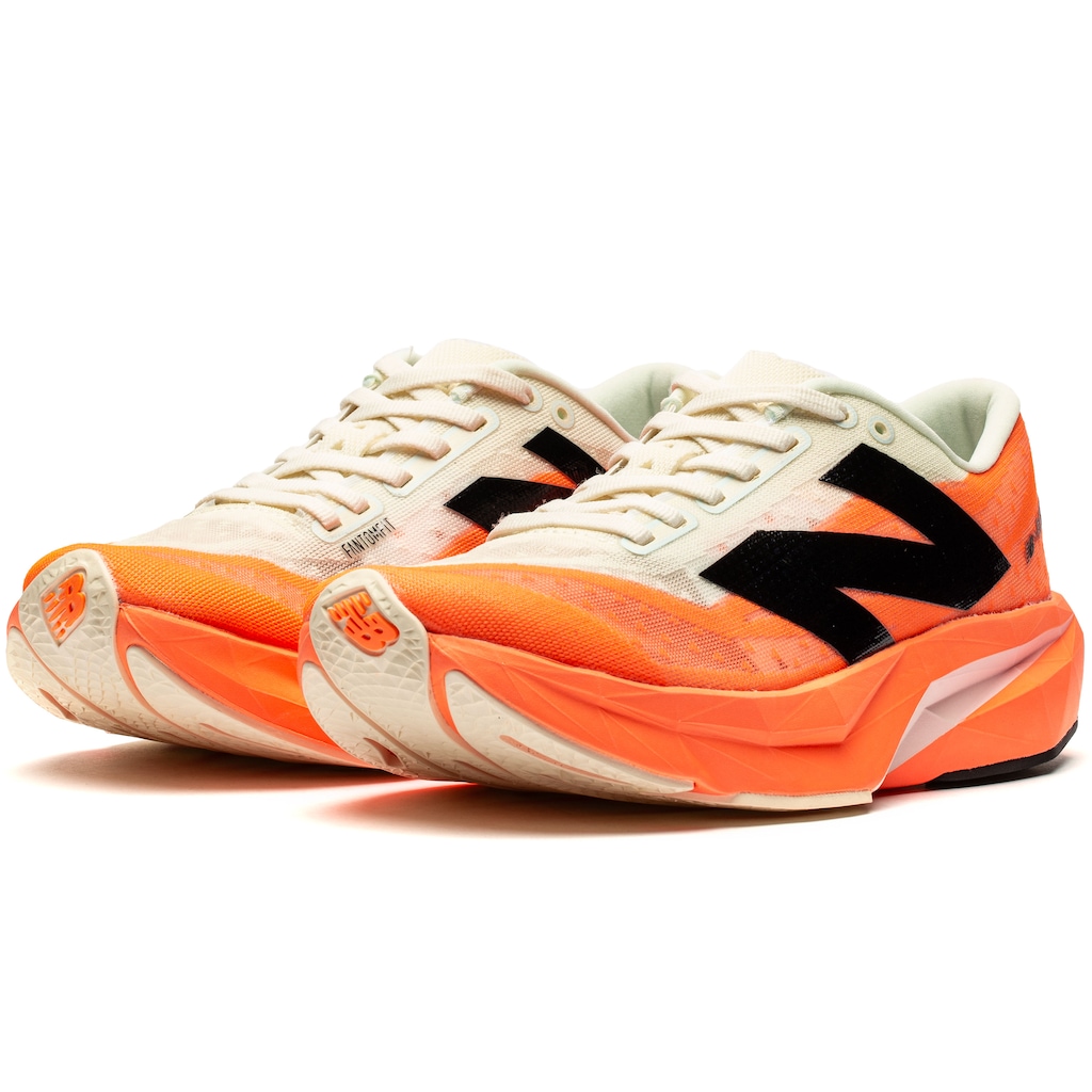 Imagem 5 do produto Tênis New Balance Fuelcell Rebel V4 Feminino