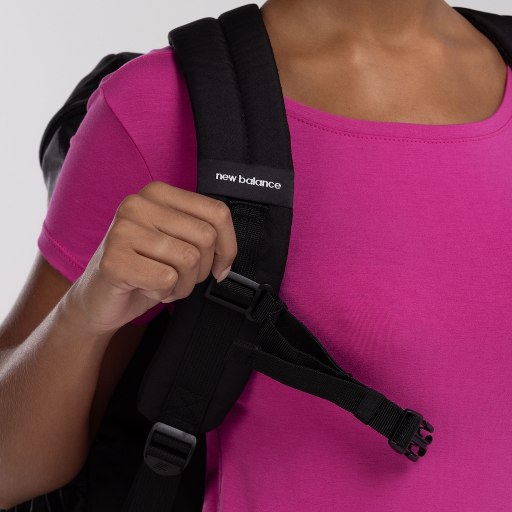 Imagem 2 do produto Mochila New Balance Essentials Top Loader