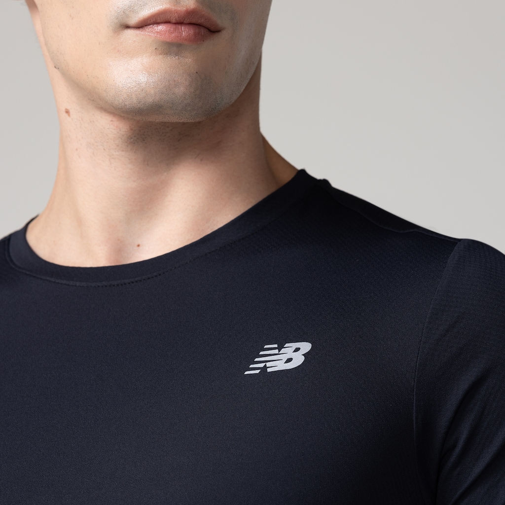 Imagem 5 do produto Camiseta Masculina New Balance Manga Curta Sport Essentials