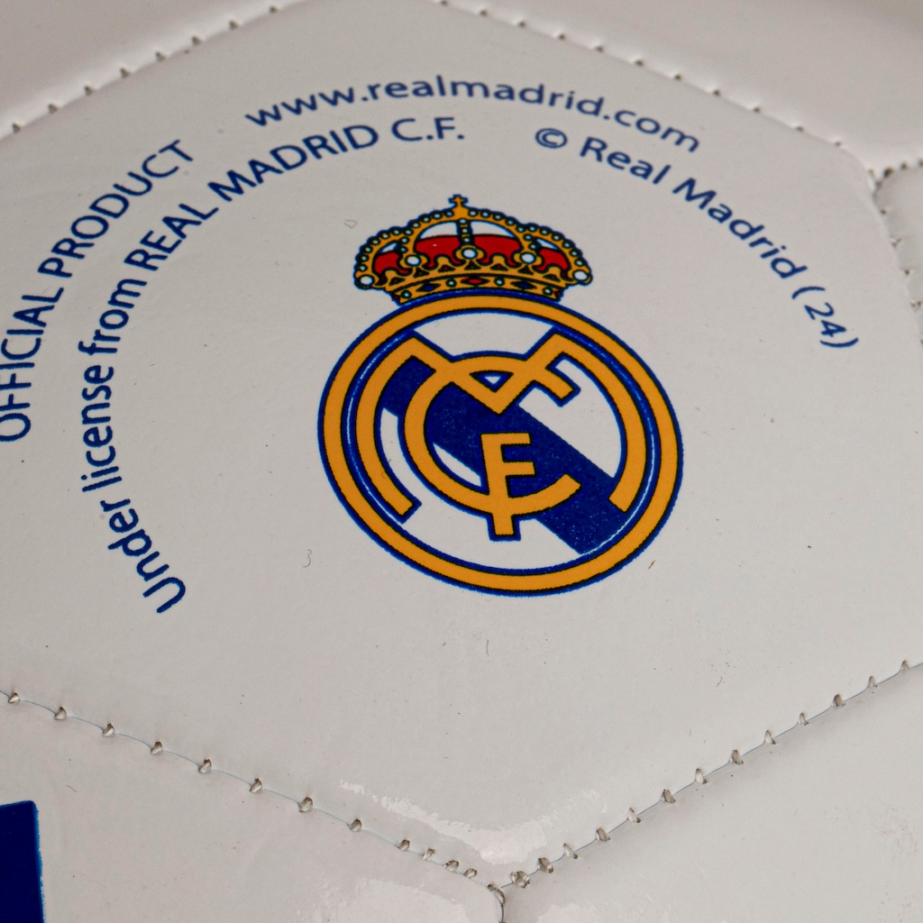 Imagem 3 do produto Bola de Futebol de Campo do Real Madrid de Campo Maccabi Tamanho 5