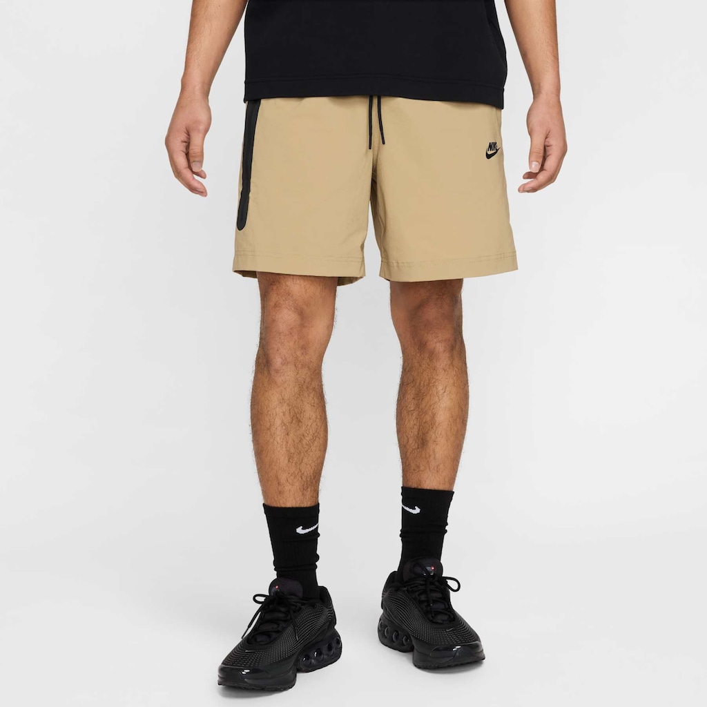 Imagem 3 do produto Bermuda Nike Tech Woven