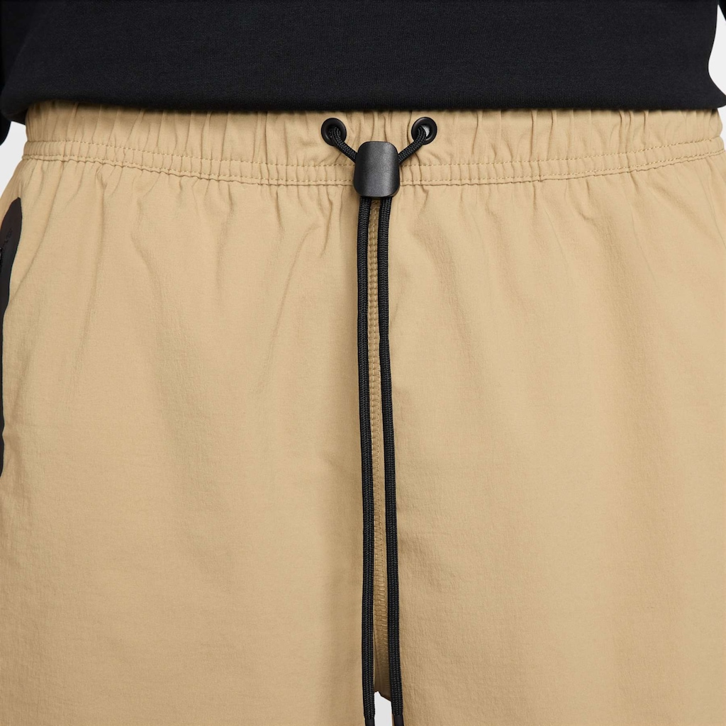 Imagem 4 do produto Bermuda Nike Tech Woven