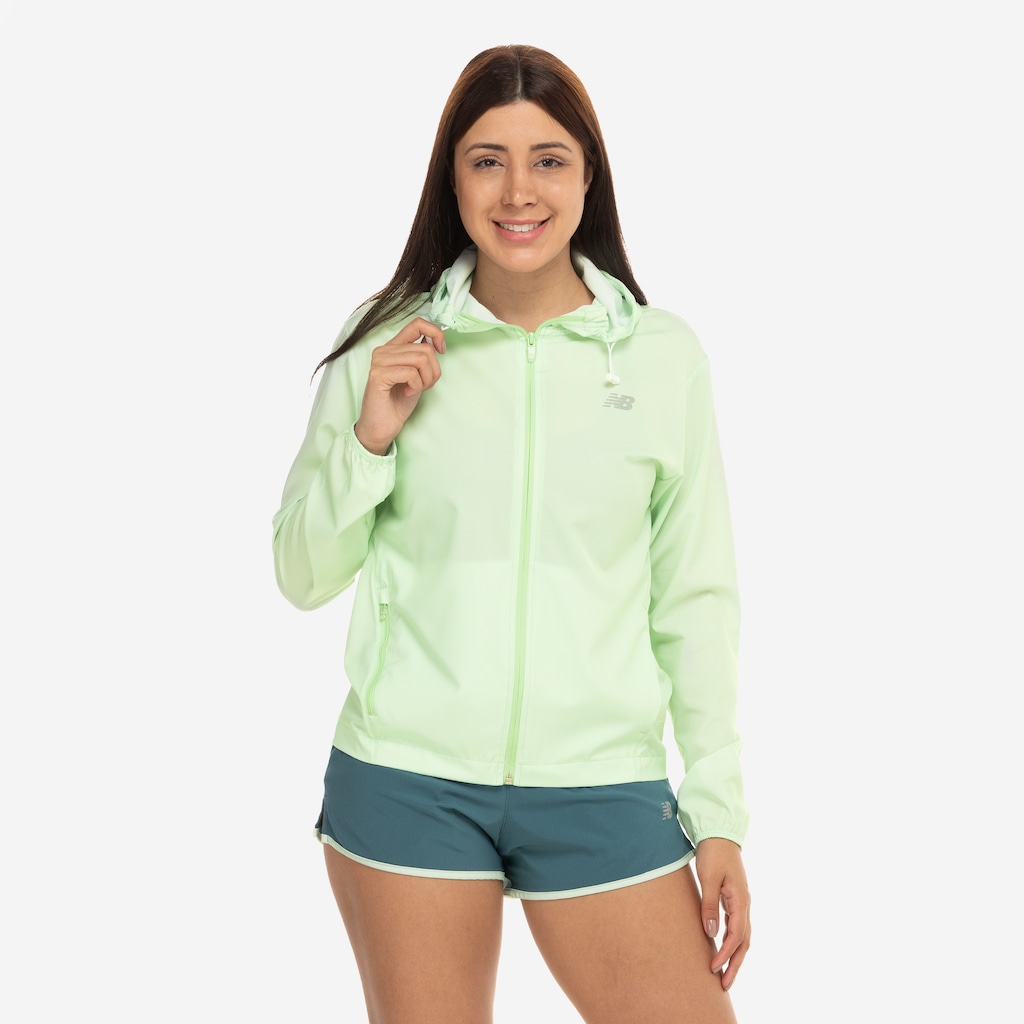 Imagem 3 do produto Jaqueta Feminina Corta-Vento Sport Essentials New Balance