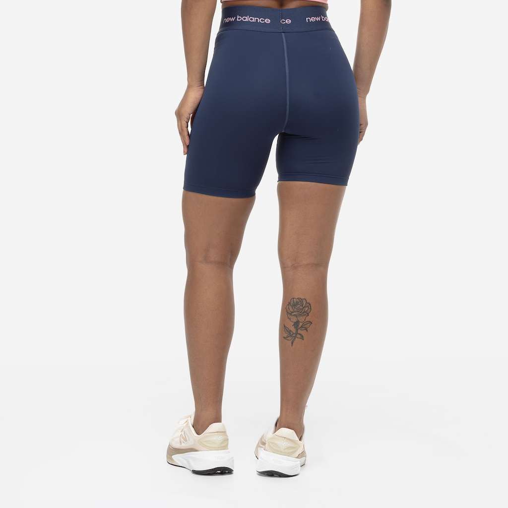 Imagem 2 do produto Bermuda New Balance Sport Essentials Active Feminina