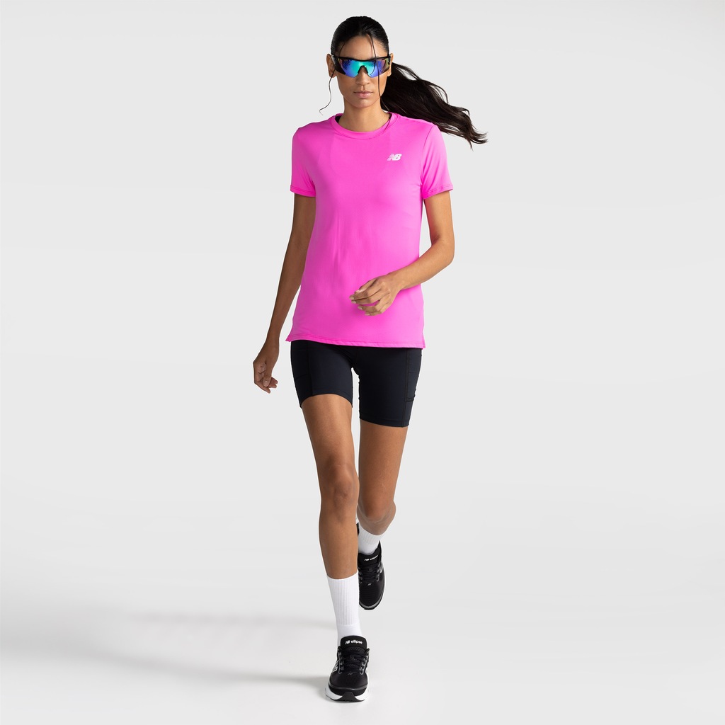 Imagem 3 do produto Camiseta Feminina New Balance Manga Curta Sport Essentials