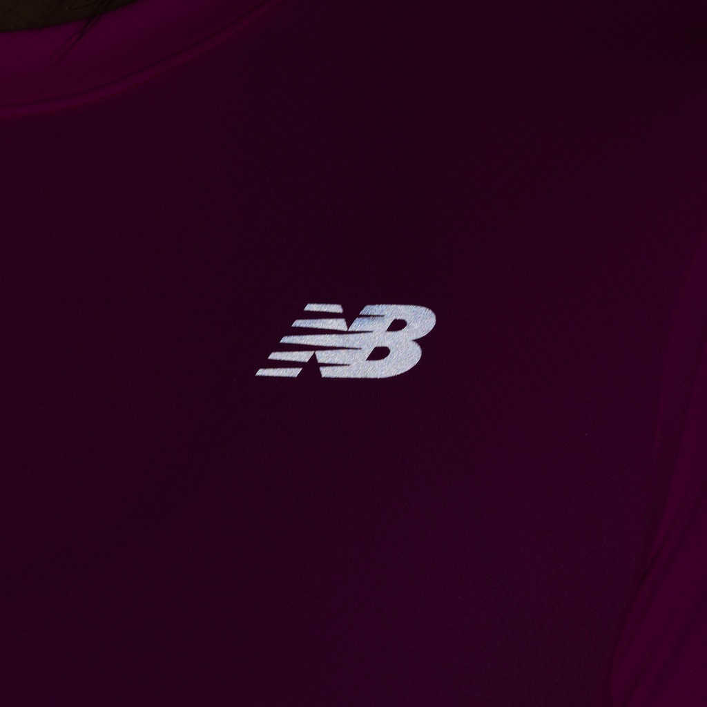 Imagem 5 do produto Camiseta Feminina New Balance Manga Curta Sport Essentials
