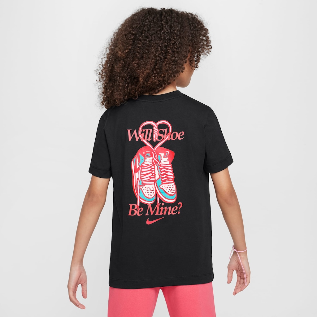 Imagem 2 do produto Camiseta Juvenil Nike Manga Curta Sportswear Be Mine