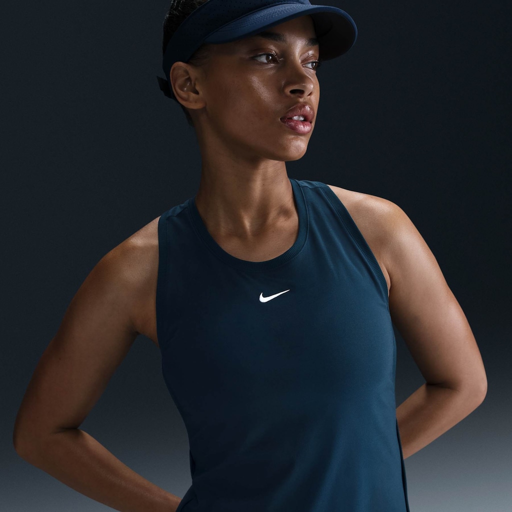 Imagem 2 do produto Camiseta Feminina Nike Regata Dri-FIT Victory Tank