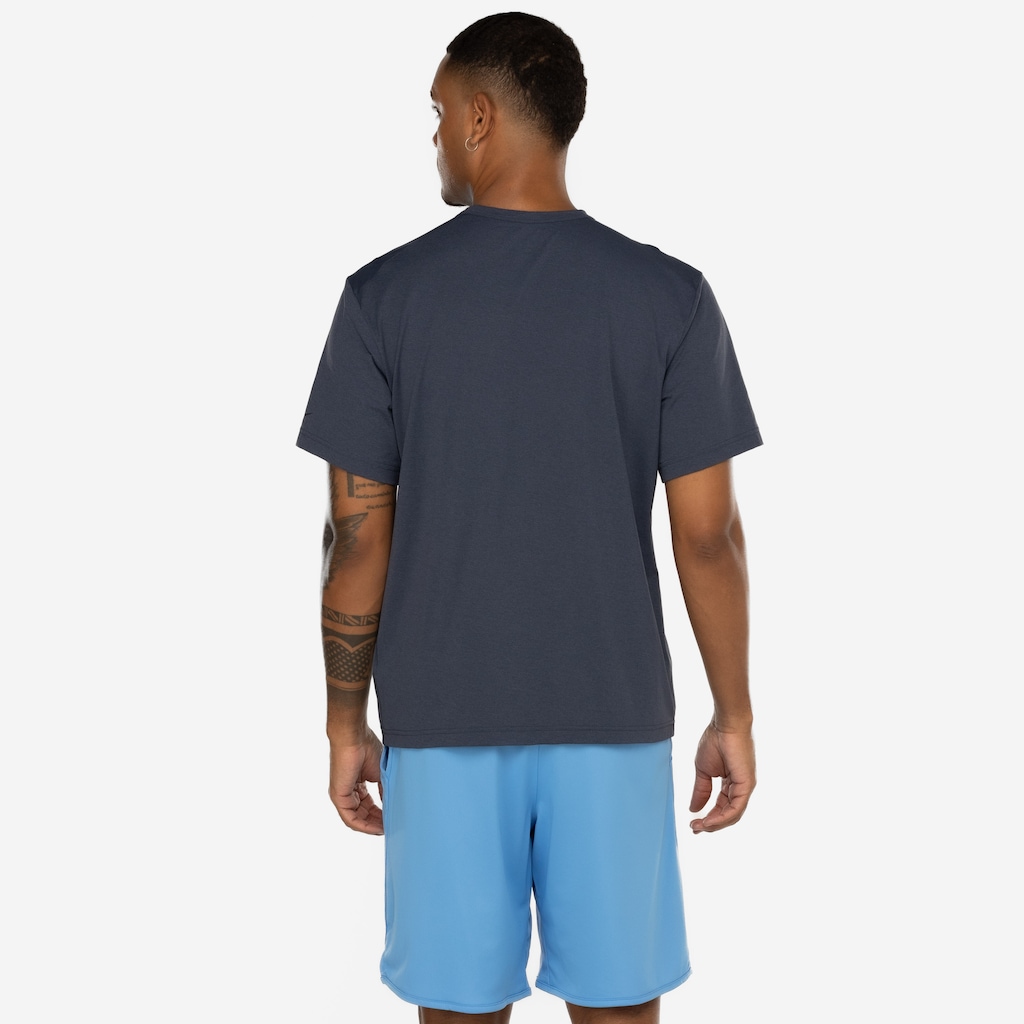 Imagem 2 do produto Camiseta Masculina Nike Manga Curta Dri-Fit UV Hyverse