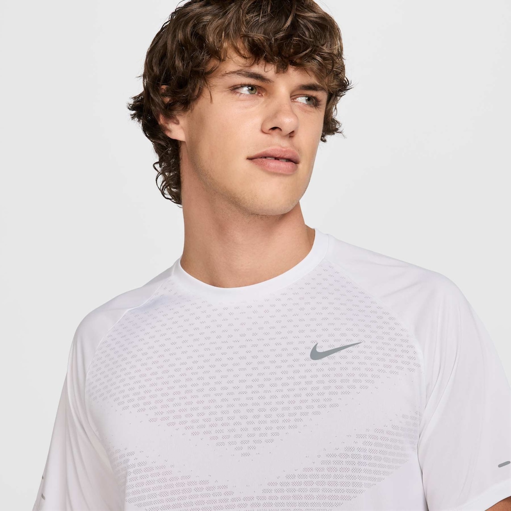 Imagem 4 do produto Camiseta Masculina Nike Manga Curta Dri-fit ADV Stride