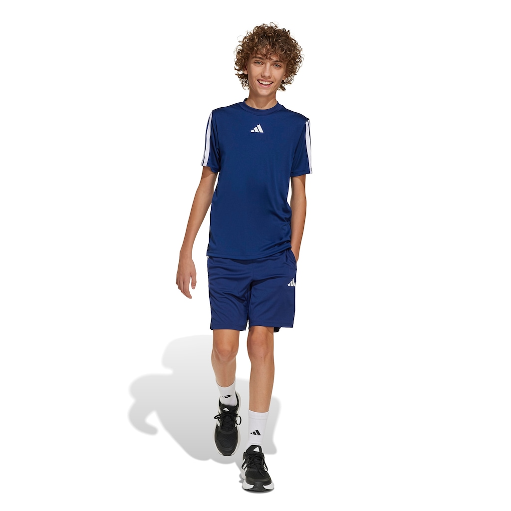 Imagem 2 do produto Camiseta adidas Train Essentials Três Listras Infantil