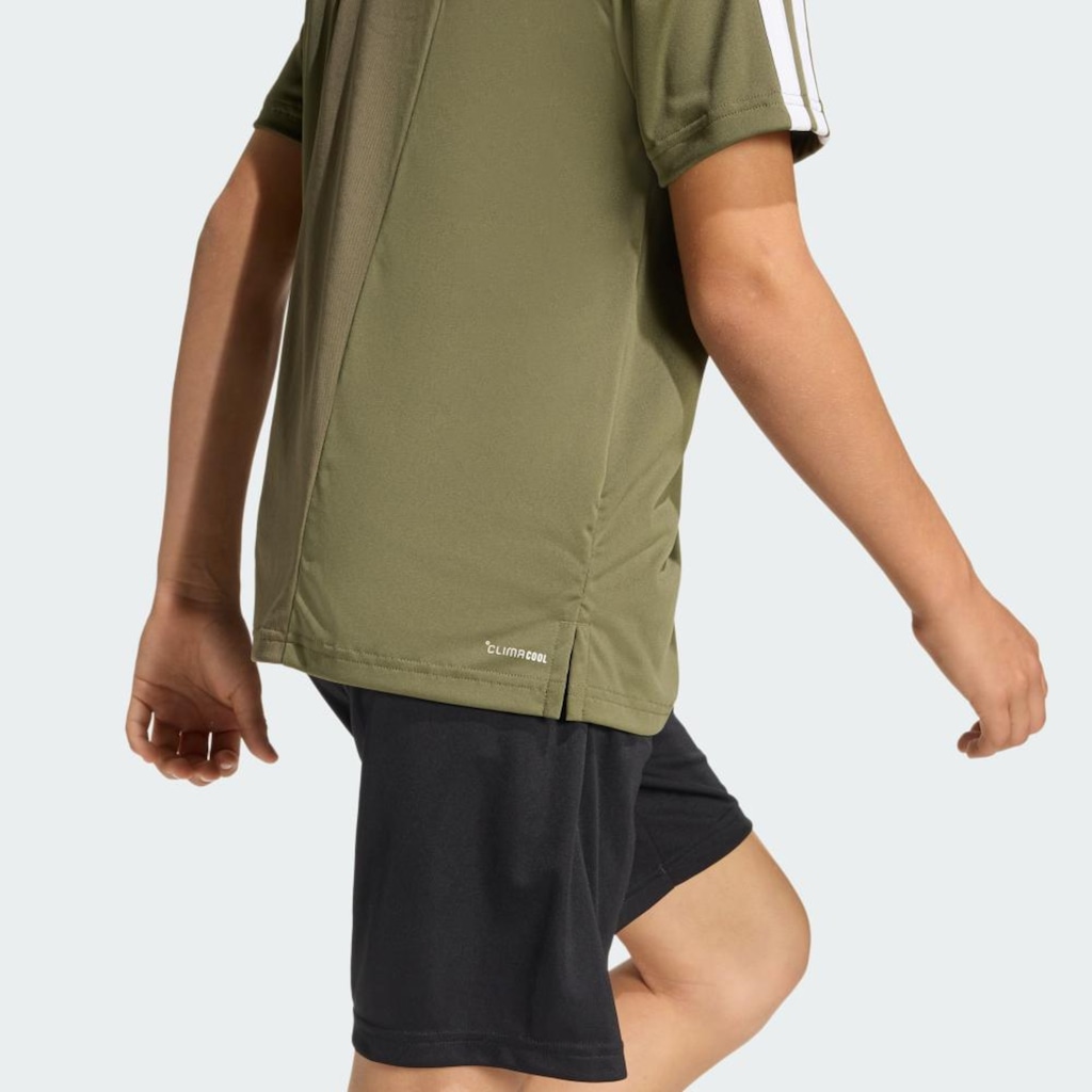 Imagem 4 do produto Camiseta adidas Train Essentials Três Listras Infantil