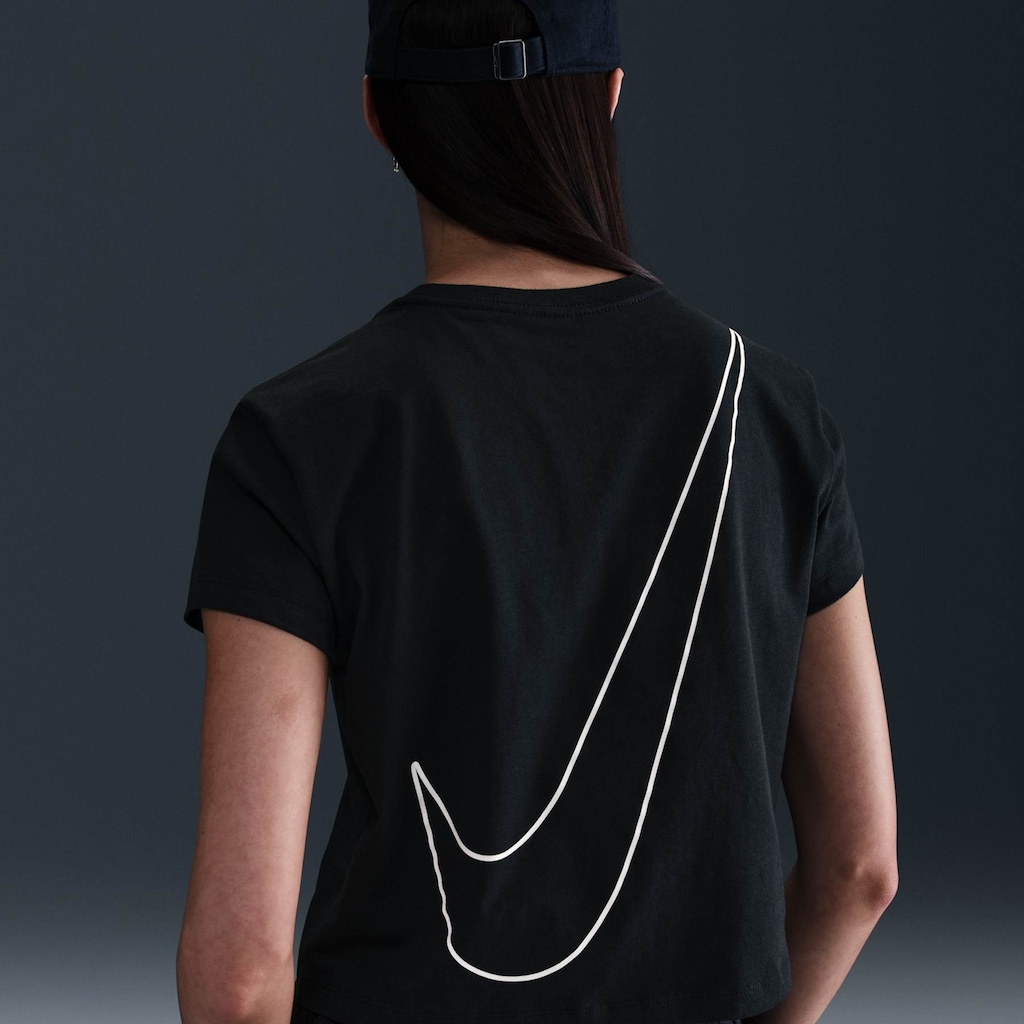 Imagem 3 do produto Camiseta Feminina Nike Manga Curta Sportswear Club