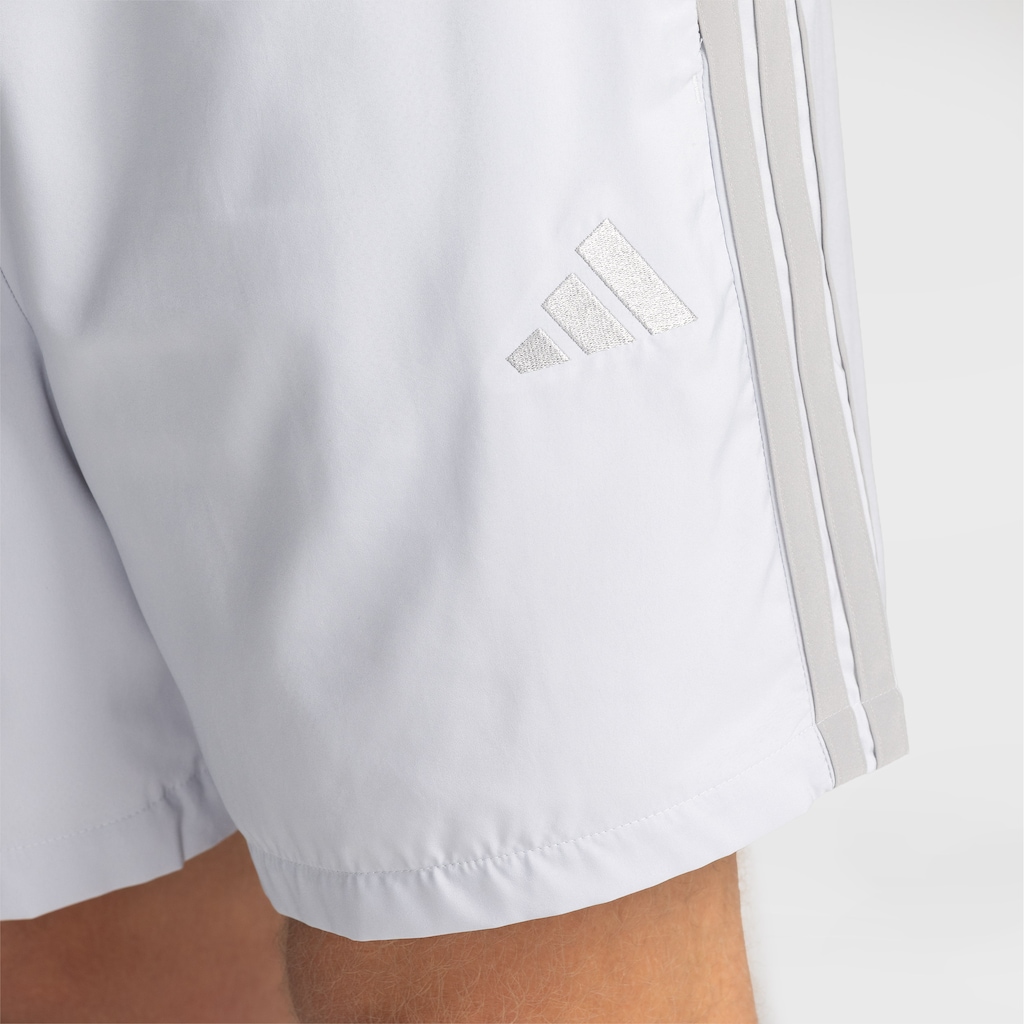Imagem 5 do produto Bermuda Masculina adidas Chelsea 3 Listras
