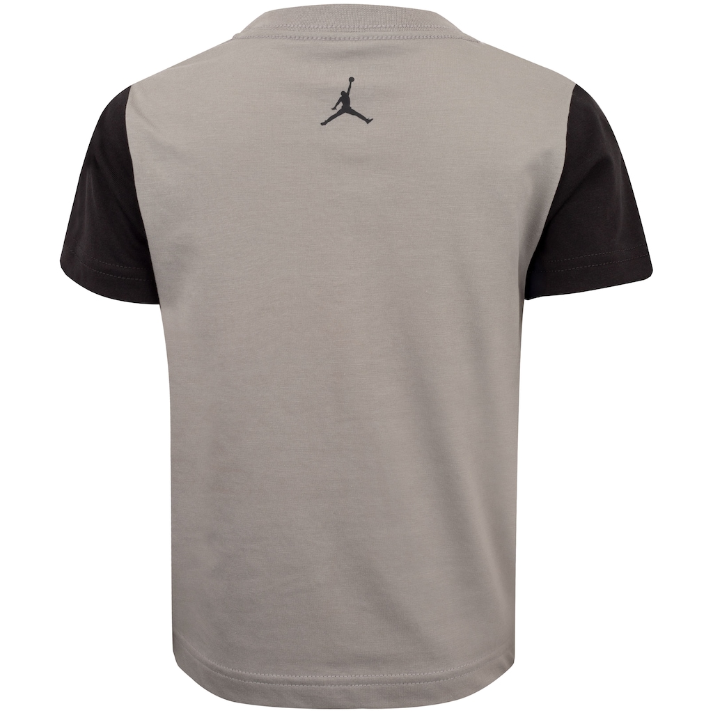 Imagem 3 do produto Conjunto Infantil Nike Jordan 1984 Jumpman Camiseta + Bermuda