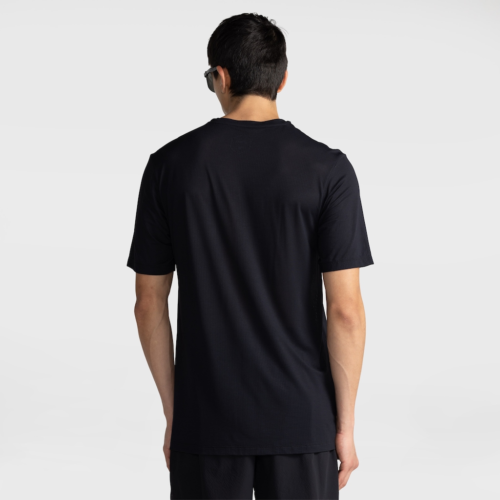 Imagem 2 do produto Camiseta ASICS Mesh Respirável Masculina