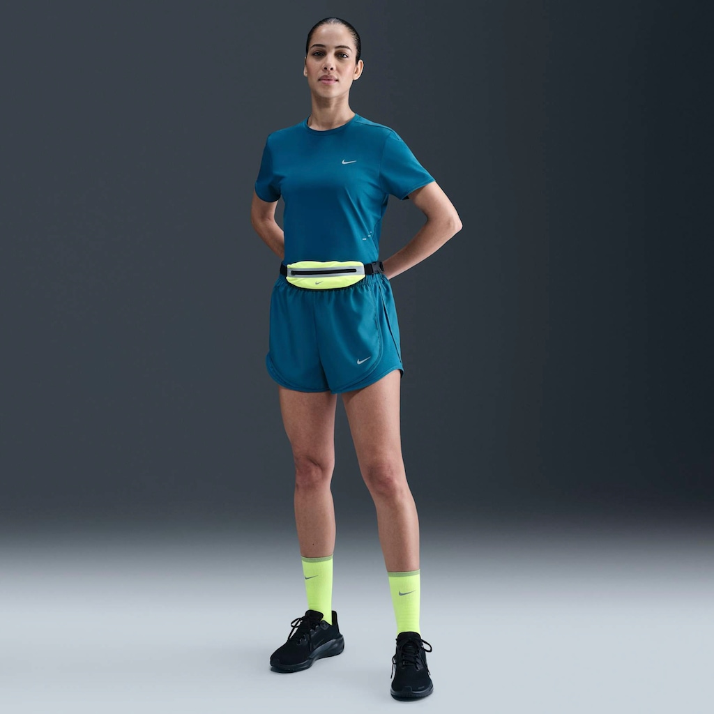 Imagem 2 do produto Short Nike Dri-FIT Tempo Feminino