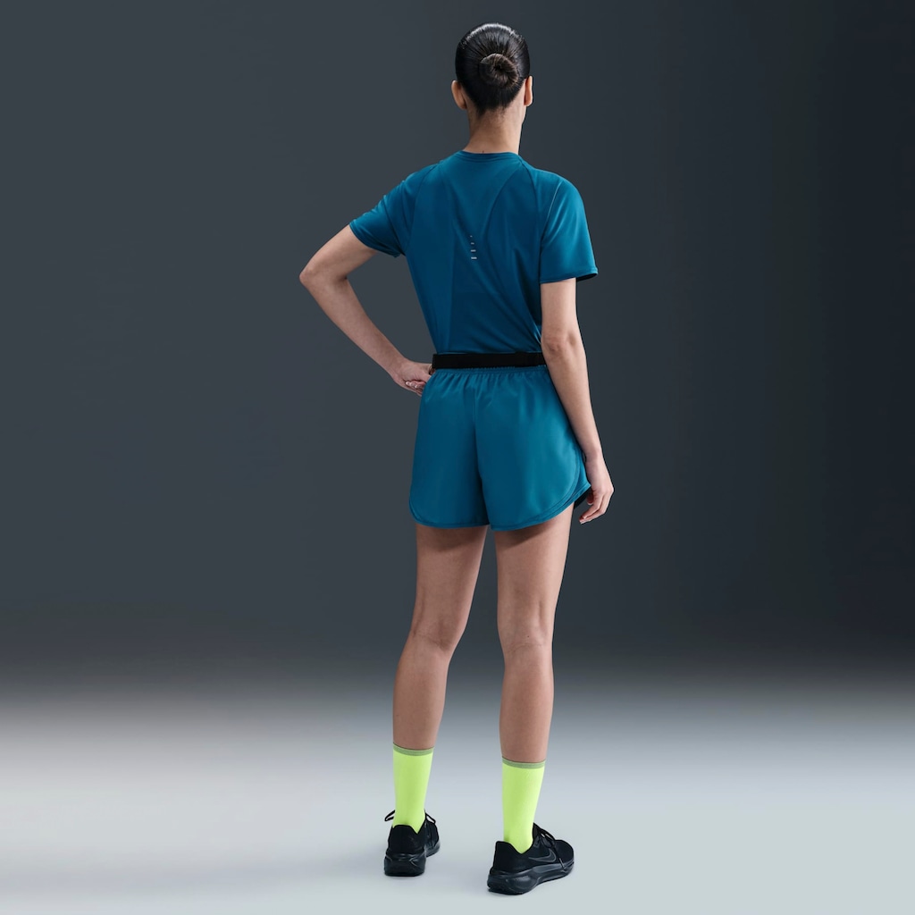 Imagem 3 do produto Short Nike Dri-FIT Tempo Feminino