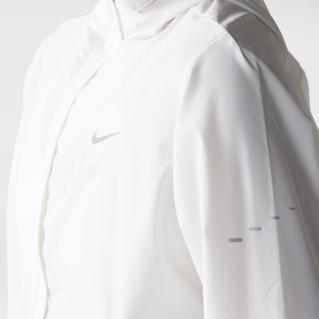 Imagem 4 do produto Jaqueta Nike Repel Swift Feminina