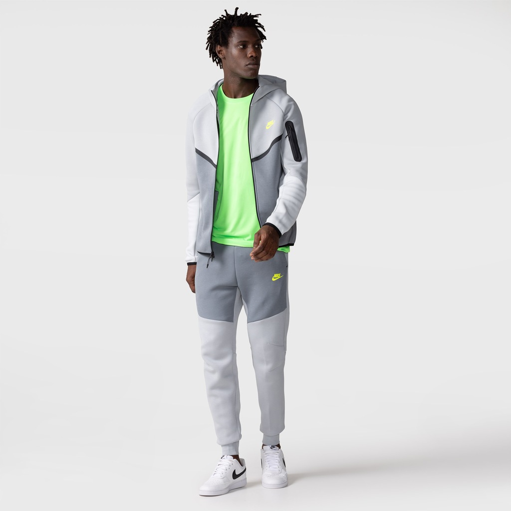 Imagem 3 do produto Calça Jogger Nike Sportswear Tech Fleece Masculina