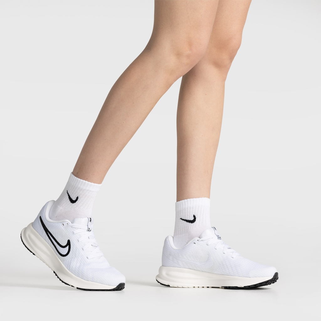 Imagem 2 do produto Tênis Feminino Nike Run Defy