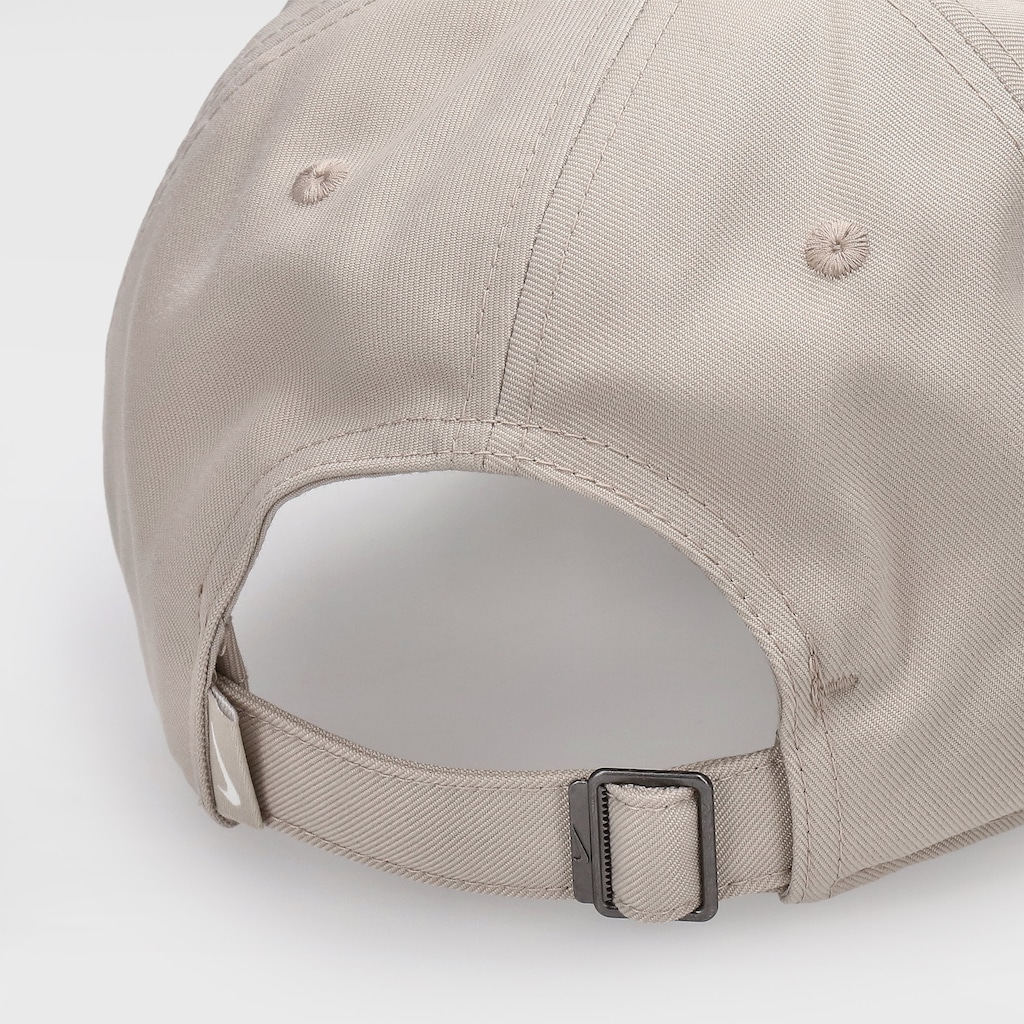 Imagem 4 do produto Boné Aba Curva Nike Club Swoosh Strapback Adulto