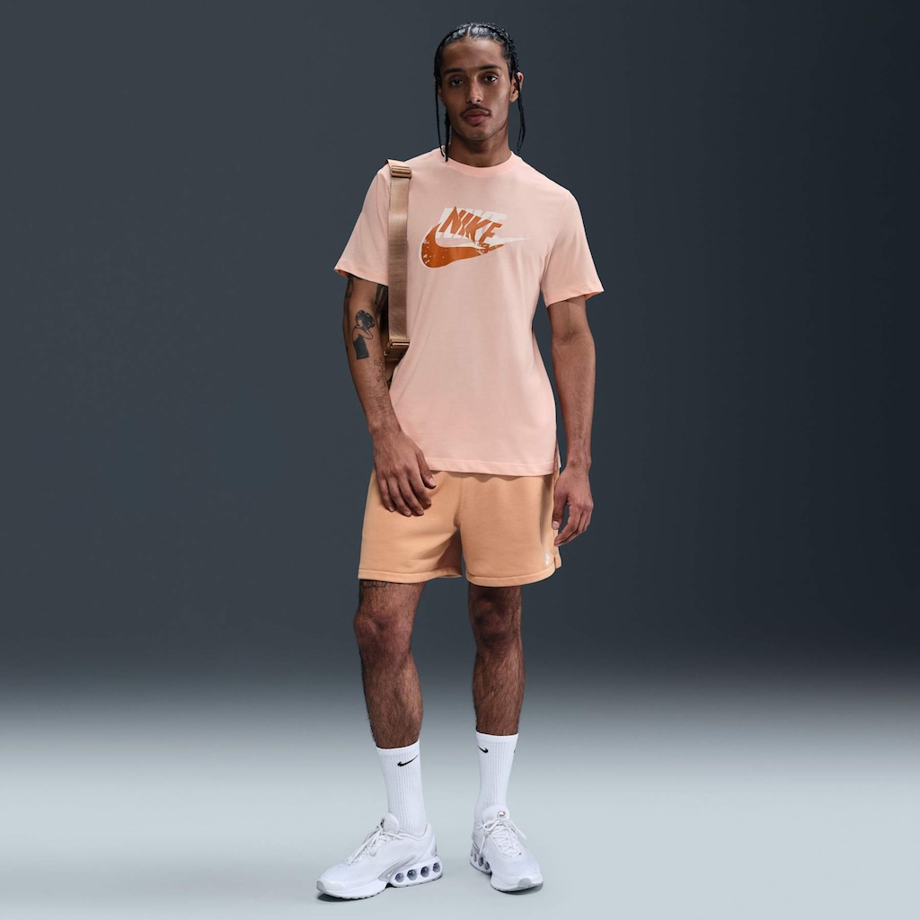 Imagem 5 do produto Camiseta Nike Sportswear 12MO Futura Masculina