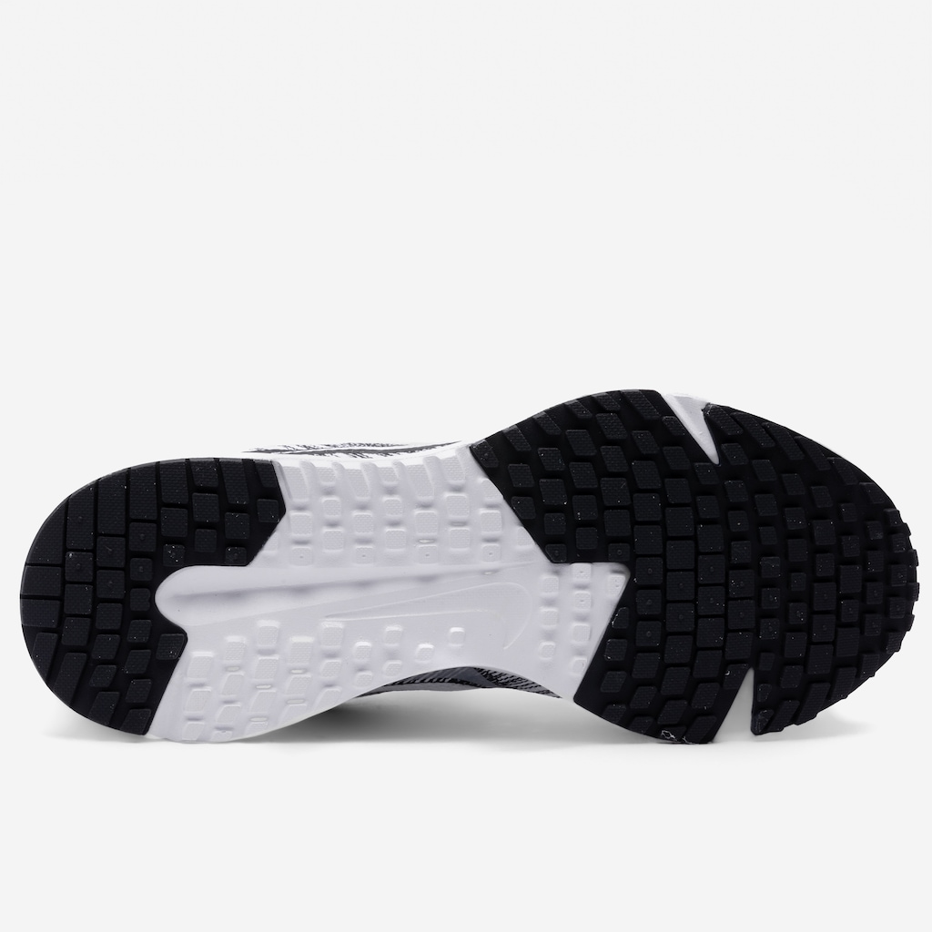Imagem 5 do produto Tênis Masculino Nike Run Defy
