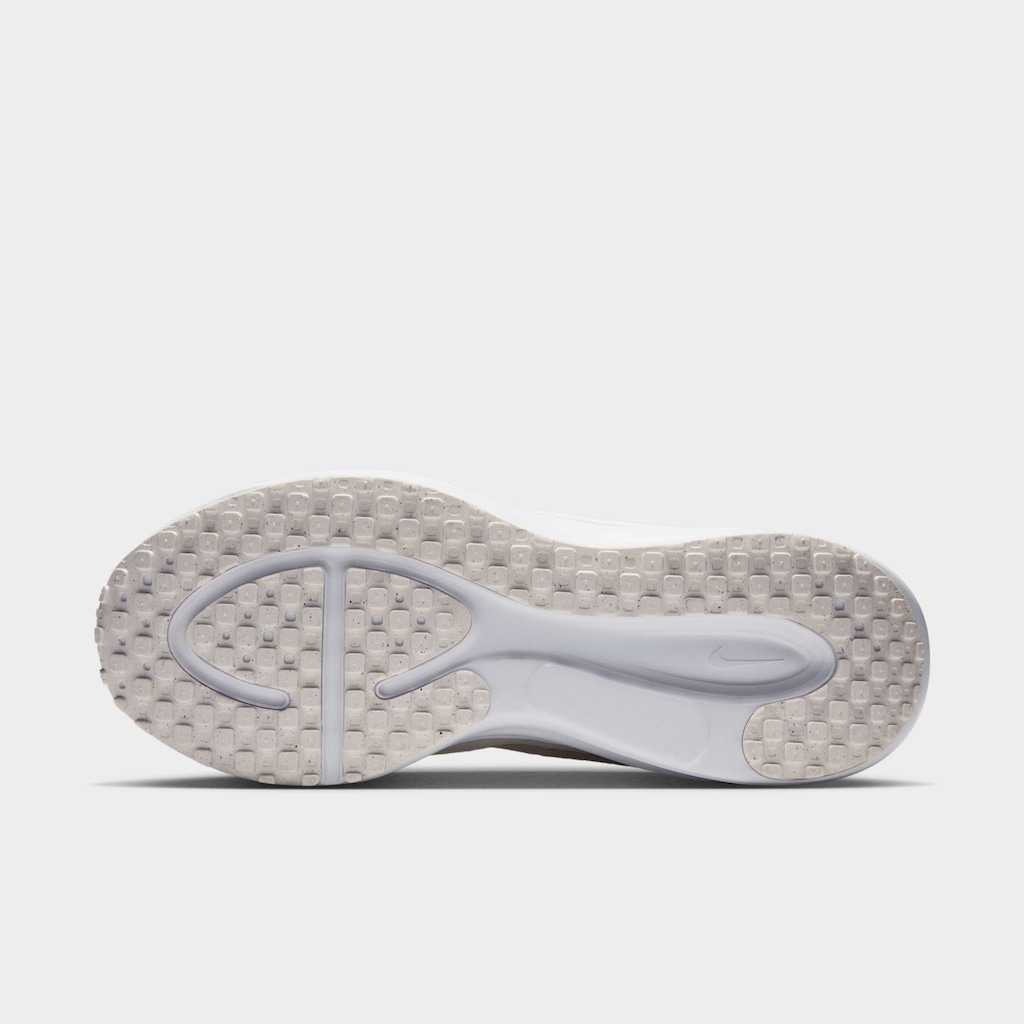 Imagem 3 do produto Tênis Feminino Nike Revolution 8