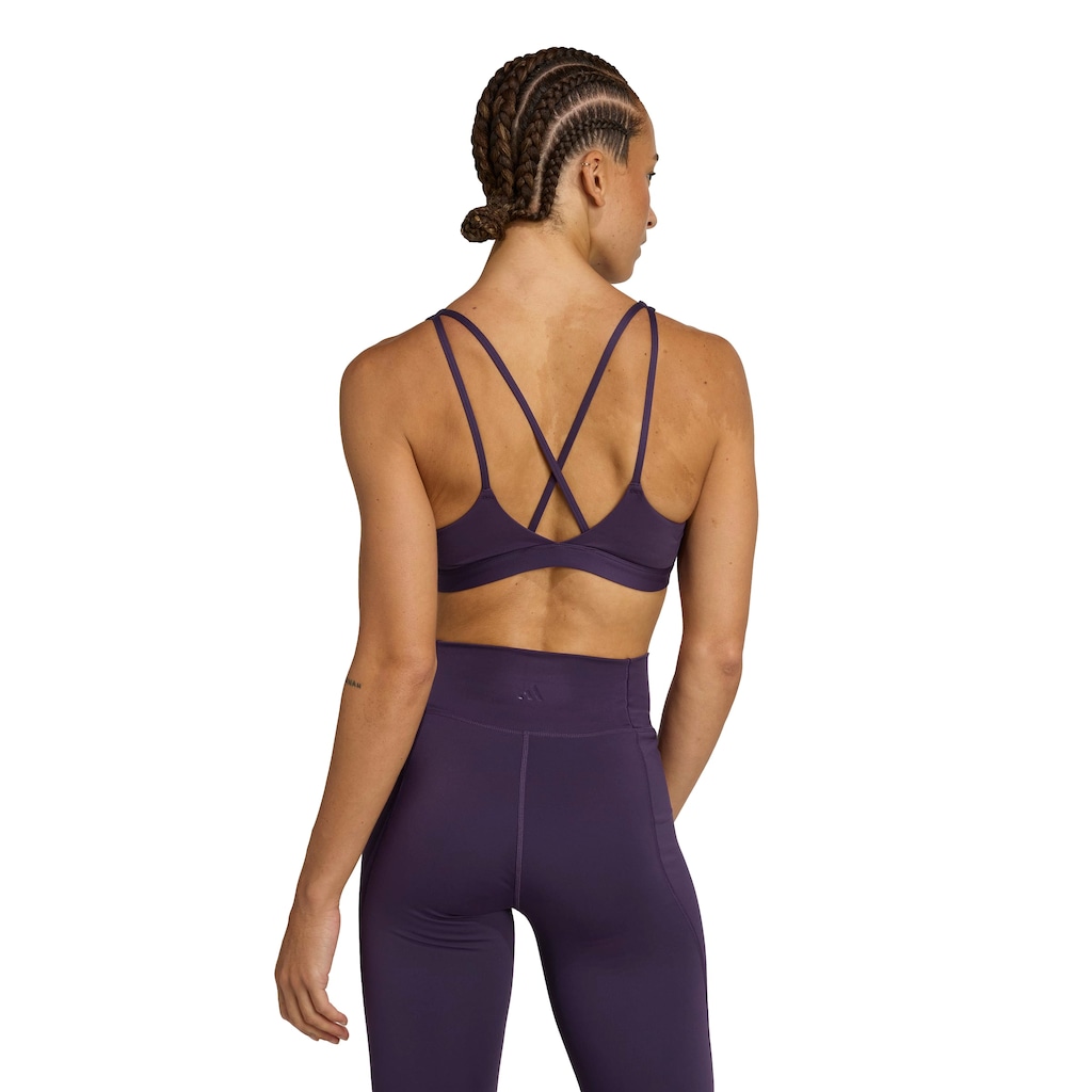 Imagem 2 do produto Top adidas All Me Essentials Suporte Médio Adulto