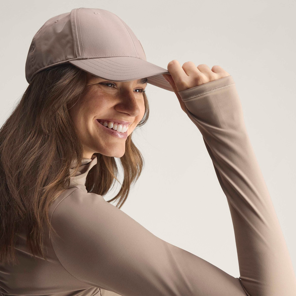 Imagem 4 do produto Boné Adulto adidas by Stella McCartney Aba Curva