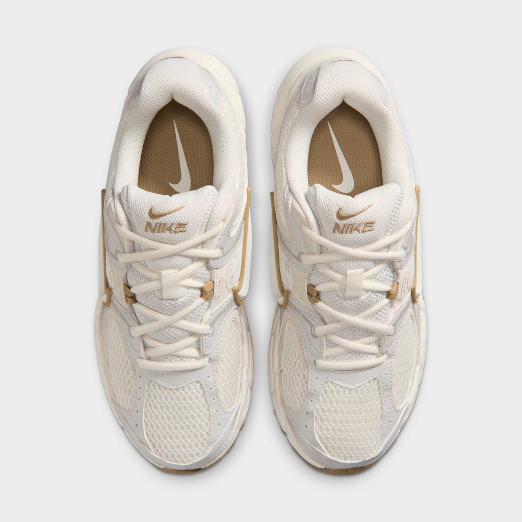 Imagem 4 do produto Tênis Feminino Nike V5 Run