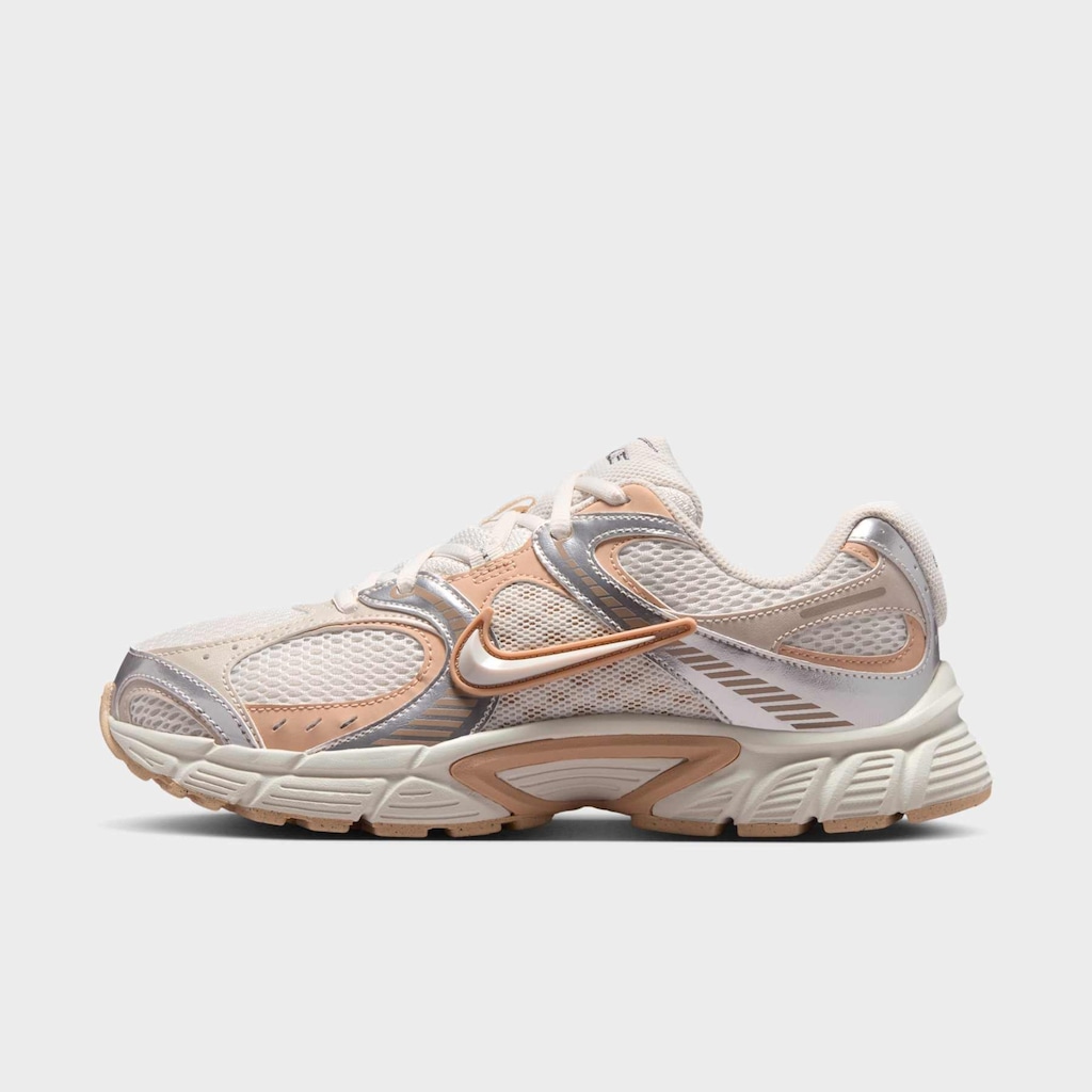 Imagem 2 do produto Tênis Feminino Nike V5 Run