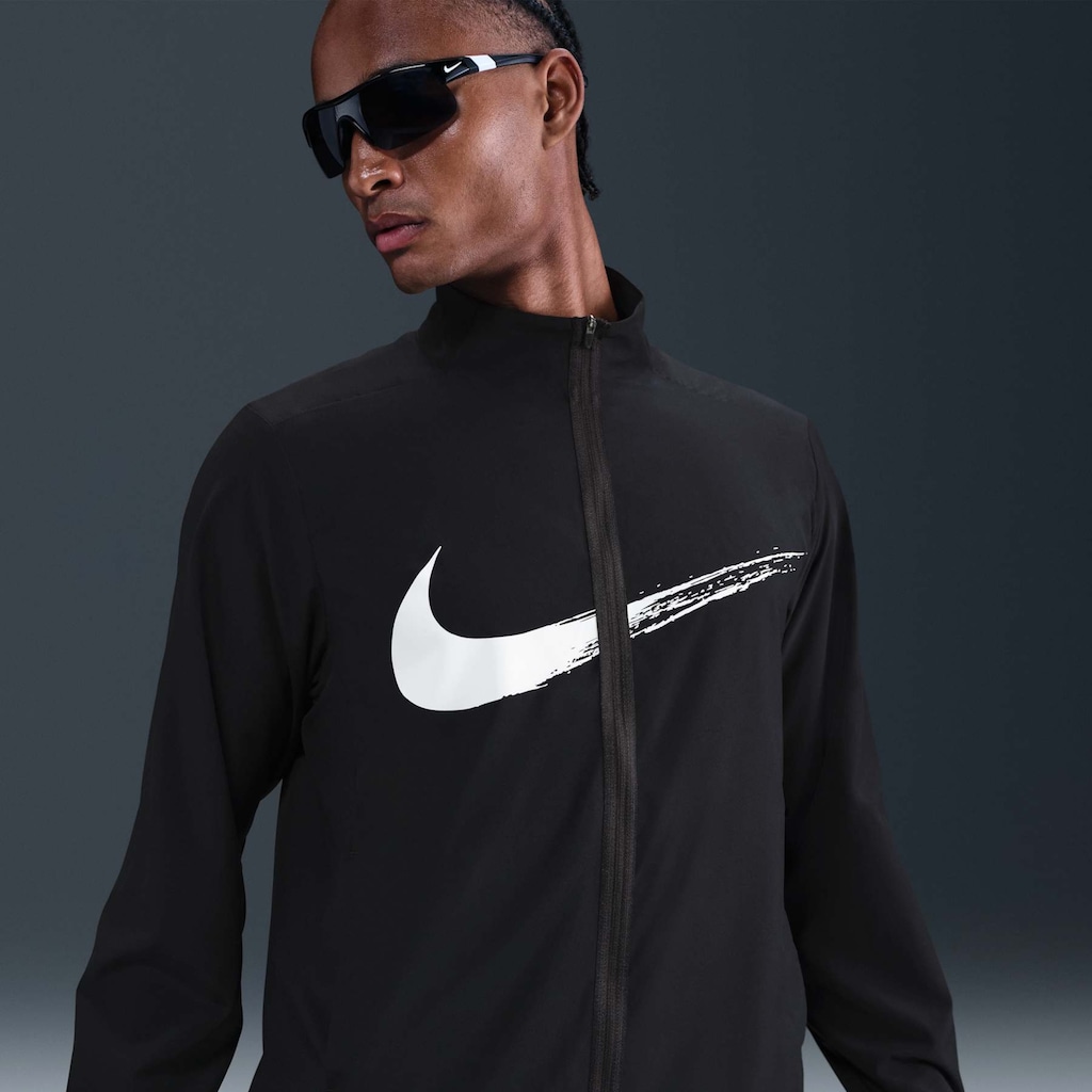 Imagem 2 do produto Jaqueta Nike Dri-FIT Form GFX Masculina