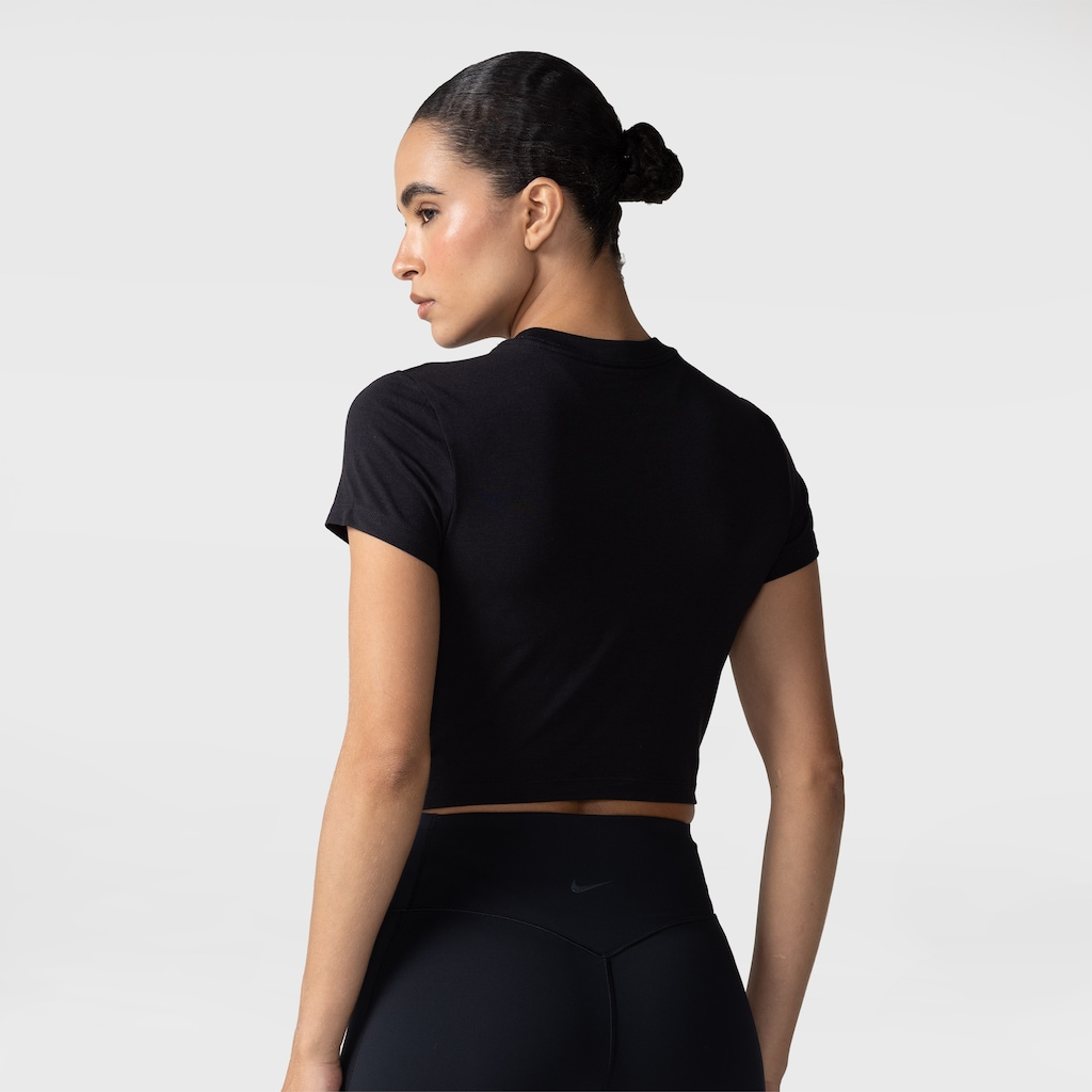Imagem 2 do produto Camiseta Nike Sportswear Chill Knit Feminina