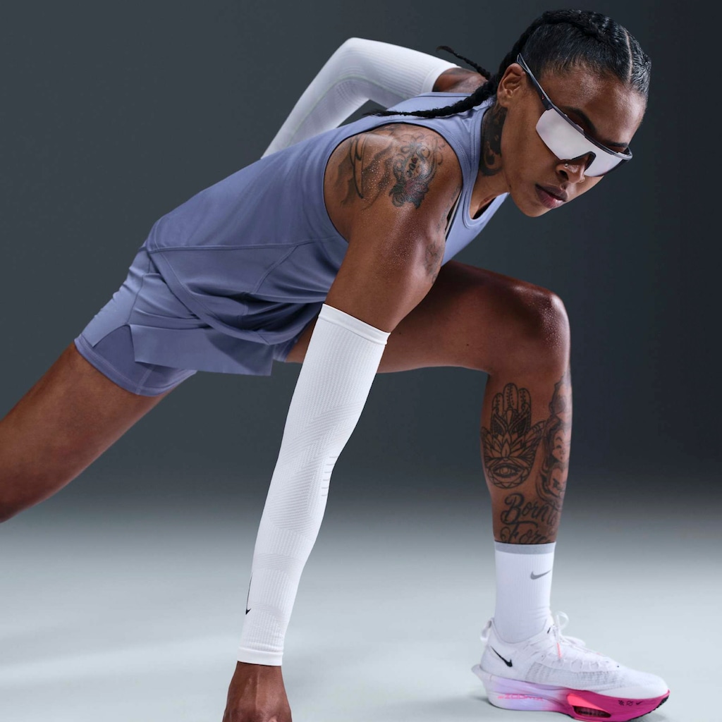 Imagem 4 do produto Camiseta Regata Nike Tempo Swoosh Hybrid Tank Feminina