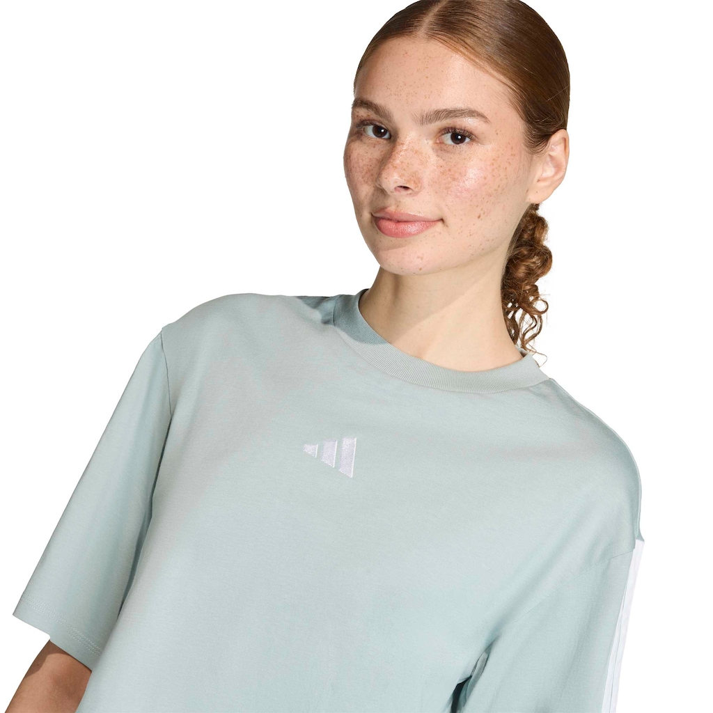 Imagem 4 do produto Camiseta adidas Essentials Três Listras Feminina