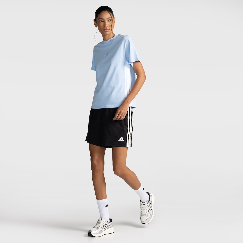 Imagem 3 do produto Camiseta adidas Stripes Feminina