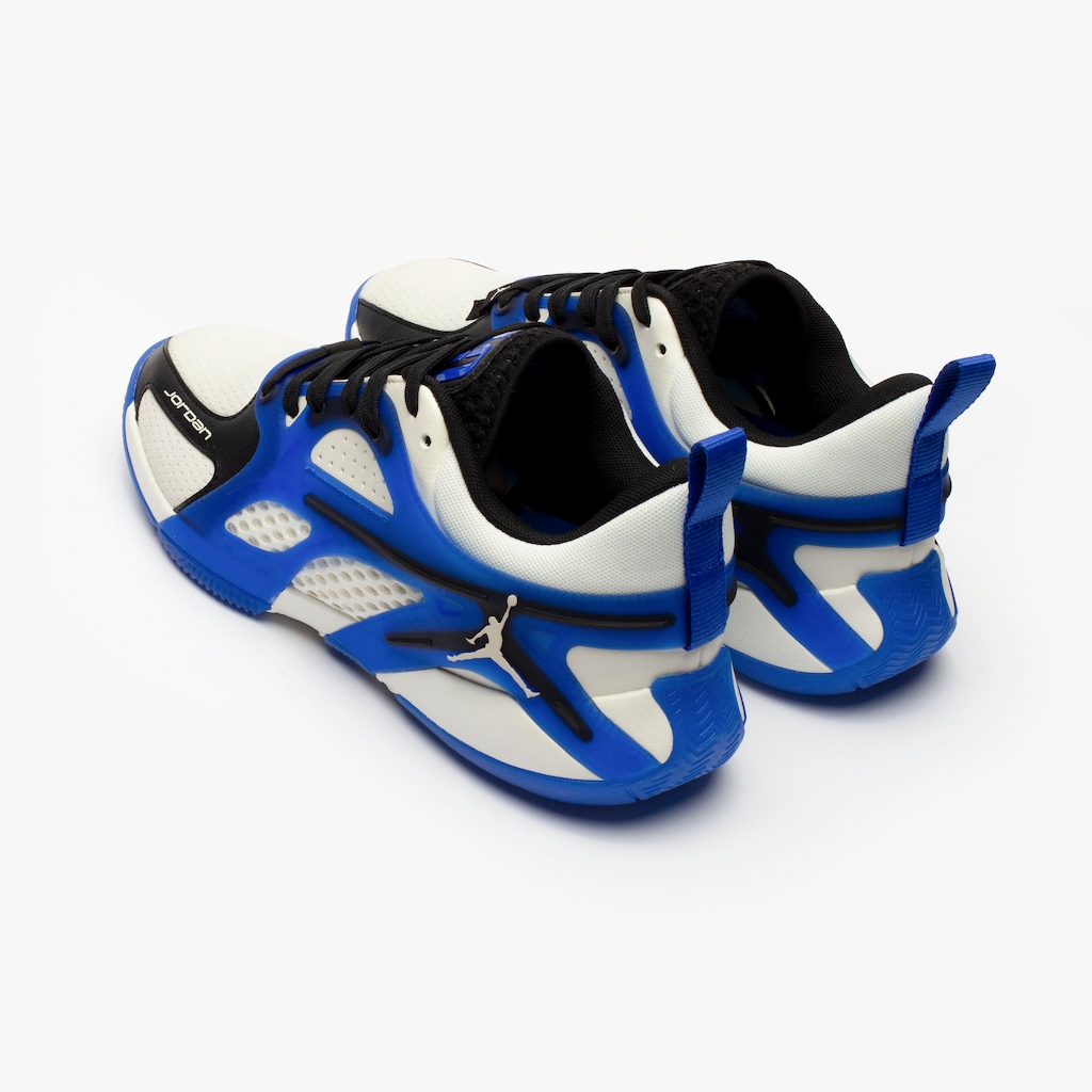 Imagem 5 do produto Tênis Masculino Nike Jordan Heir Series V2