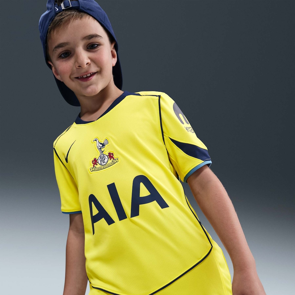 Imagem 2 do produto Camisa do Tottenham III 25/26 Torcedor Total 90 Nike Infantil