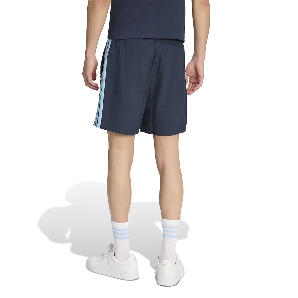 Imagem 3 do produto Bermuda Chelsea Essentials Logo Pequeno Masculina