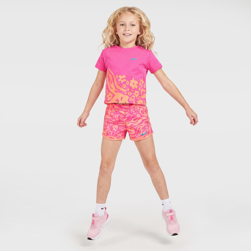 Imagem 3 do produto Conjunto Infantil Nike Wild Flow Camiseta + Short