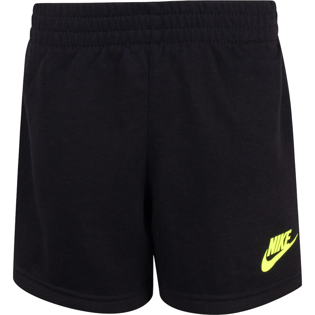 Imagem 3 do produto Conjunto Infantil Nike Sweat Camiseta + Bermuda