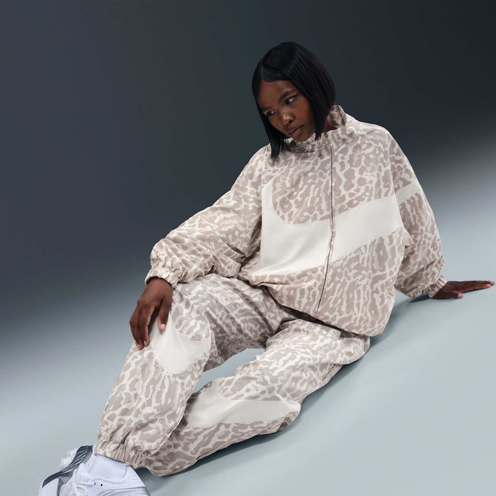 Imagem 5 do produto Calça Nike Sportswear Trend Woven Feminina
