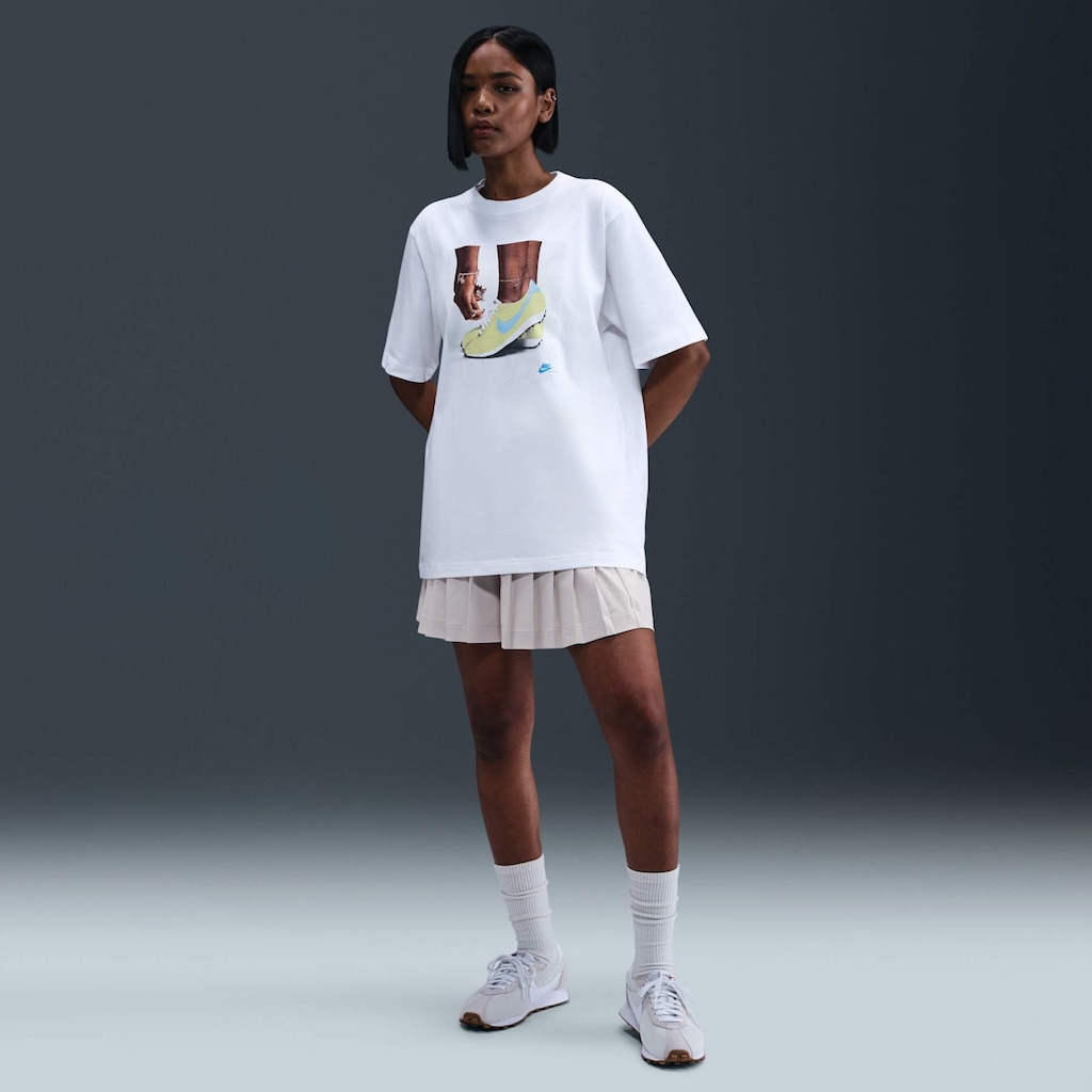 Imagem 4 do produto Camiseta Nike Sportswear LD-1000 Feminina